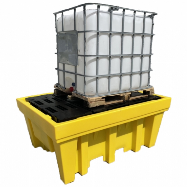 IBC spill pallet, Polyethylene spill pallet,  IBC to prevent spilling to contaminate pallet